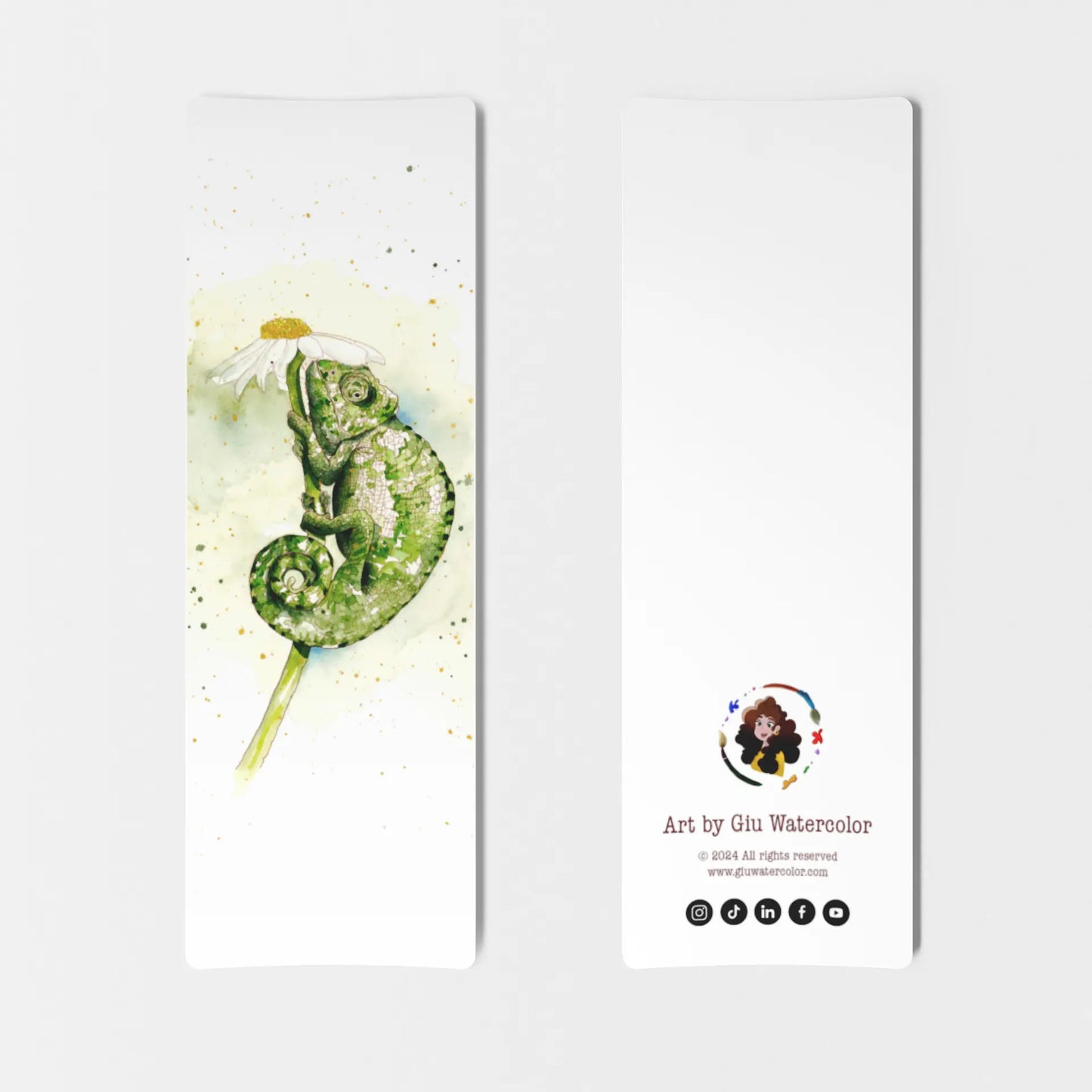 Watercolor bookmark featuring a green chameleon resting on a daisy — delicate and nature-inspired art by Giulia Giampaolo.